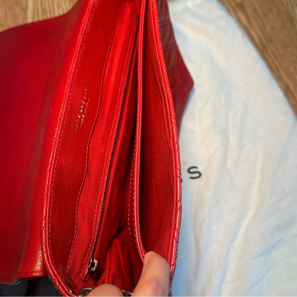 Marc Jacobs Red Quilted Leather Shoulder Bag | Vintage Style Chain Flap - Picture 7 of 9